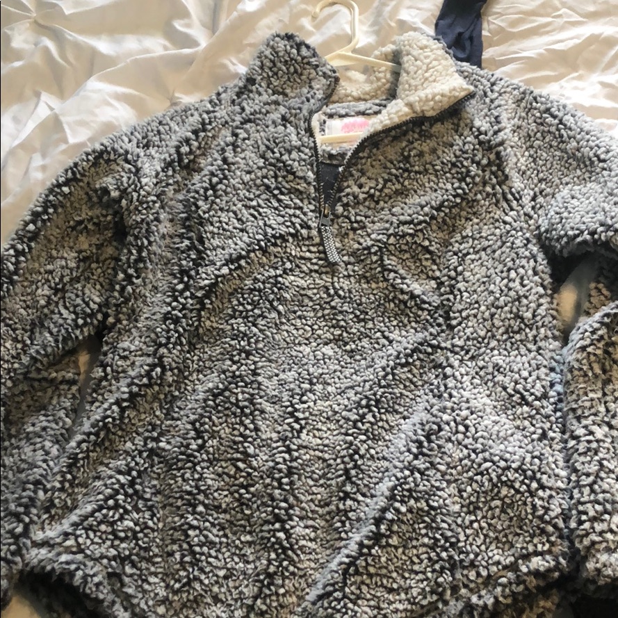 -Fuzzy Jacket
